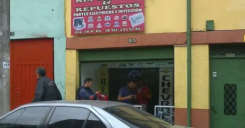 REPUESTOS & REPUESTOS REPUESTOS & REPUESTOS